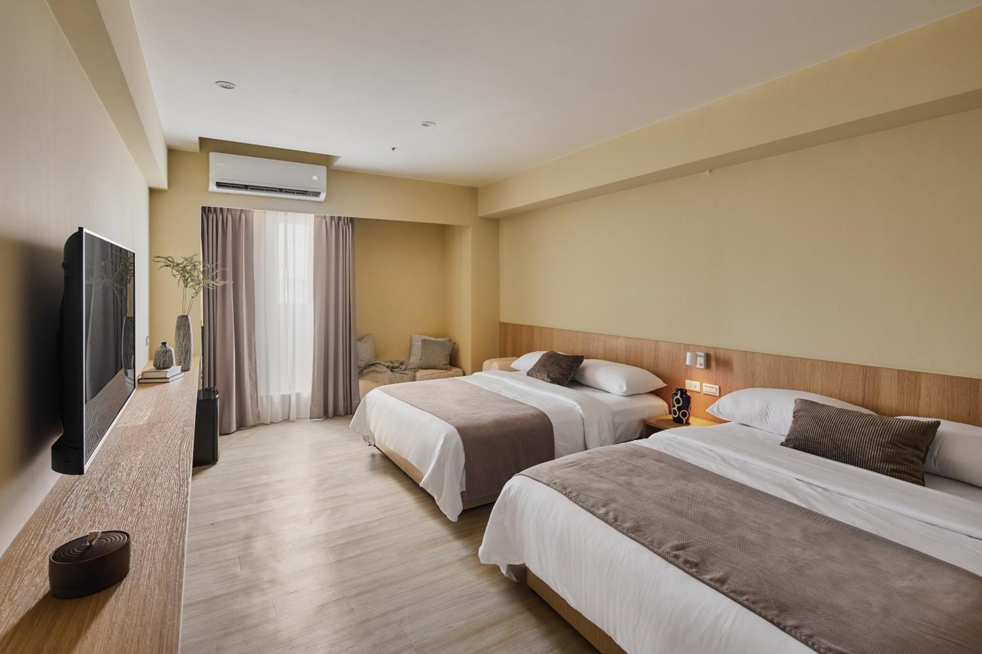 Brown House Hotel - Taipei Main Station Экстерьер фото